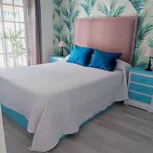 Ana's Cozy Apartamento