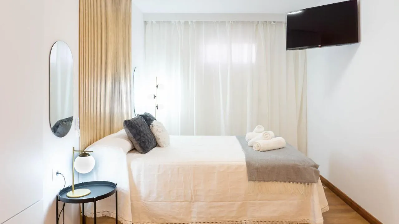Pizarro Apartment Malaga Torremolinos 0*,